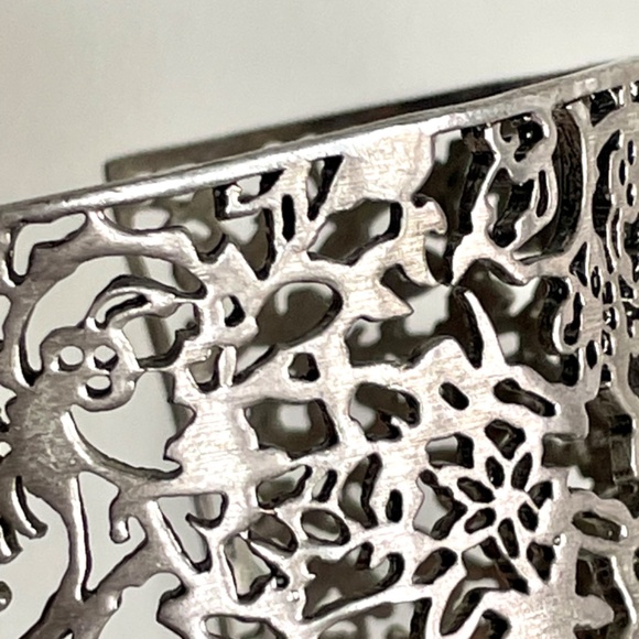 Vintage Ornate Cuff Bracelet - Picture 12 of 15